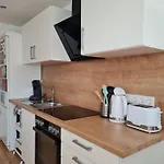 Ruhige Mit Balkon Und Terrasse Nahe Kassel Helsa