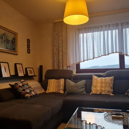 Schoene Mit Balkon Und Terrasse In Ruhiger Lage Apartment *