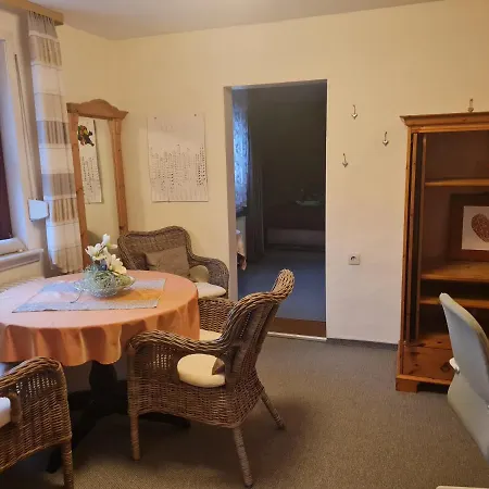Schoene Mit Balkon Und Terrasse In Ruhiger Lage Apartment Helsa