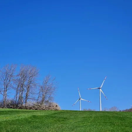 Schoenes Mit Balkon Und Terrasse In Ruhiger Lage Helsa