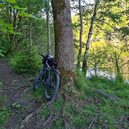 Schoenes Mit Balkon Und Terrasse In Ruhiger Lage *