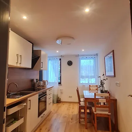 Schoene Mit Balkon Und Terrasse In Ruhiger Lage Apartment *