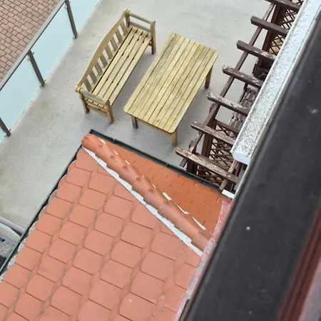 Schoenes Mit Balkon Und Terrasse In Ruhiger Lage * Helsa