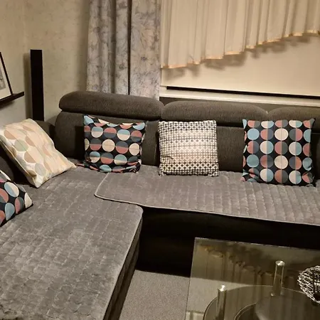 Apartamento Schoenes Mit Balkon Und Terrasse In Ruhiger Lage