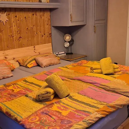 Appartamento Schoene Mit Balkon Und Terrasse In Ruhiger Lage Helsa