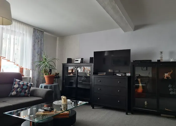 Schoene Mit Balkon Und Terrasse In Ruhiger Lage Διαμέρισμα *