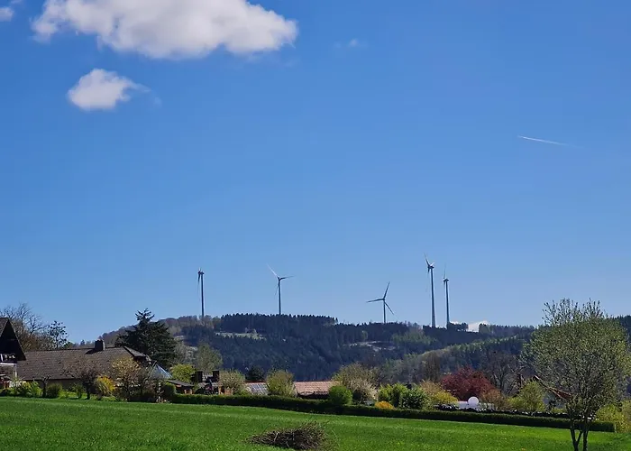 Schoene Mit Balkon Und Terrasse In Ruhiger Lage Appartamento