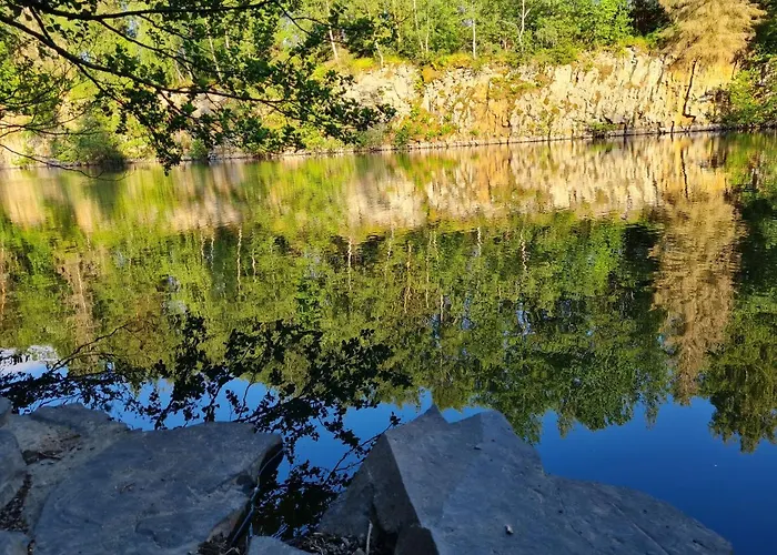 Schoene Mit Balkon Und Terrasse In Ruhiger Lage Appartamento