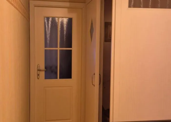 Schoene Mit Balkon Und Terrasse In Ruhiger Lage Appartamento *